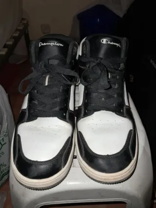 Zapatillas Champion Negras y Blancas