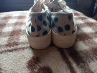 Bambas plataforma Pull and Bear lunares