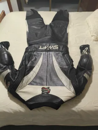 Mono de cuero divisible Swift talla 12 eq a 38