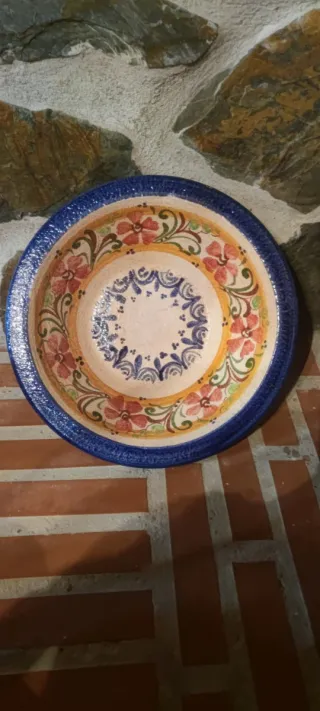 Lebrillo tradicional pintado a mano