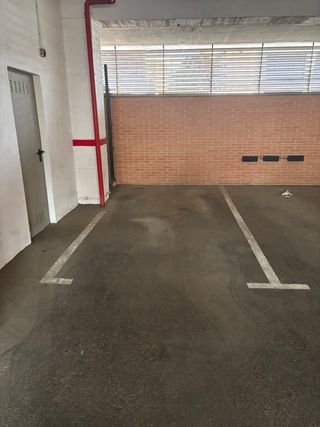Alquiler plaza de garaje grande
