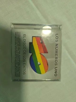 CD Los Números Uno de los 40 2010