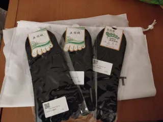 Calcetines de deditos negros