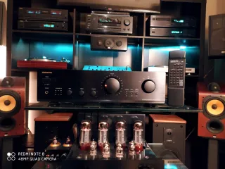 Conjunto Ampli Onkyo y Tocadiscos Unitra