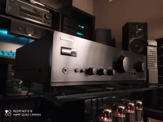 Conjunto Ampli Onkyo y Tocadiscos Unitra