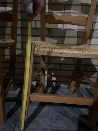Juego de 3 sillas de madera y paja