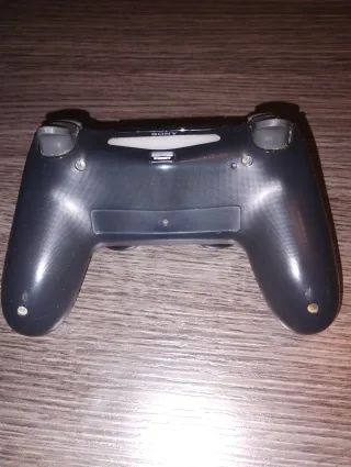 Consola PS4 Spider-Man Edición Roja + 3 Juegos