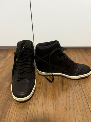 Nike Dunk Sky Hi Plataforma Negro