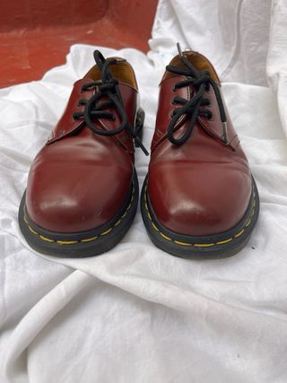 Dr. Martens Zapatos granate