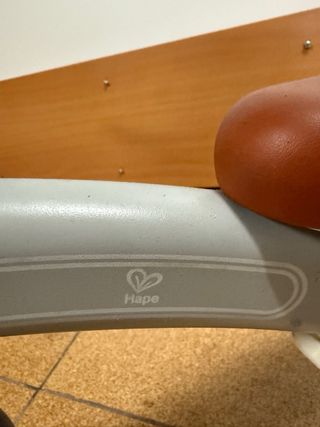 Triciclo Hape infantil 4 ruedas