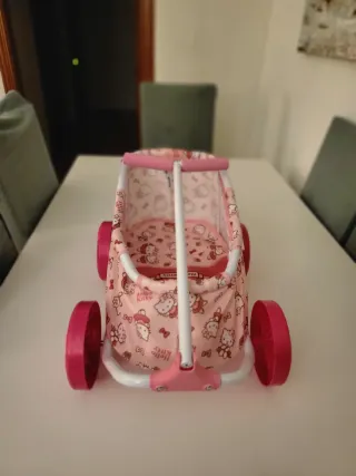 Cochecito Muñecas Hello Kitty Rosa