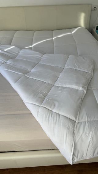 Edredón 4 estaciones poliéster sin uso