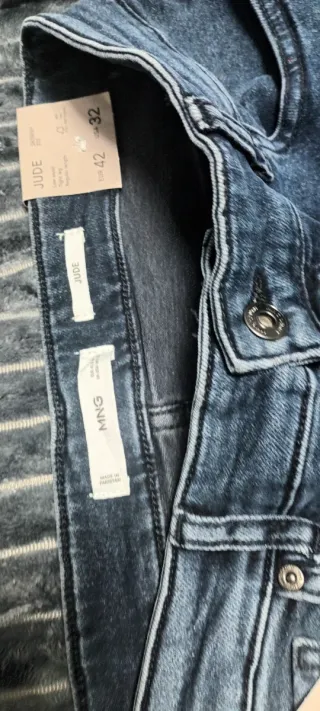 LOTE DE TRES VAQUEROS DE MARCA POR 50€ LOS TRES