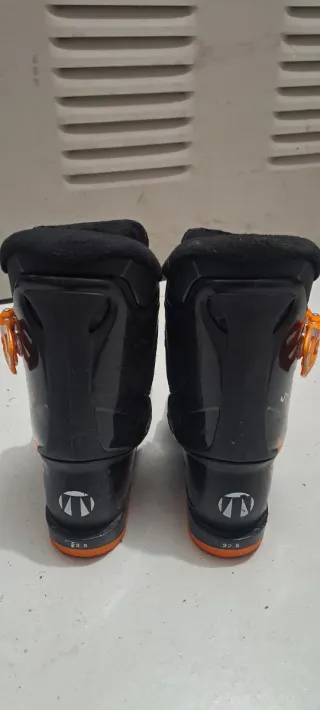 Botas de esquí y protecciones