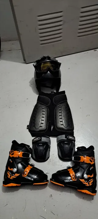 Botas de esquí y protecciones