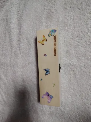 Caja de madera para abanicos. Medidas 24x6'5x4