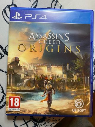 PS4 (PlayStation 4) Casi Nueva (Precio negociable)