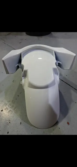 Guardabarros Delantero Honda PCX 21-25