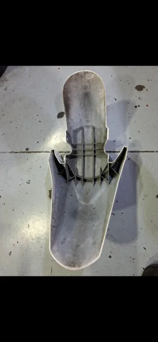 Guardabarros Delantero Honda PCX 21-25