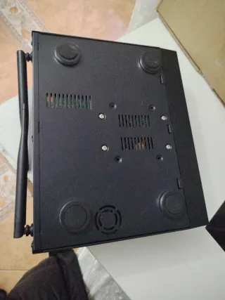 Kit Cámara Vigilancia WiFi