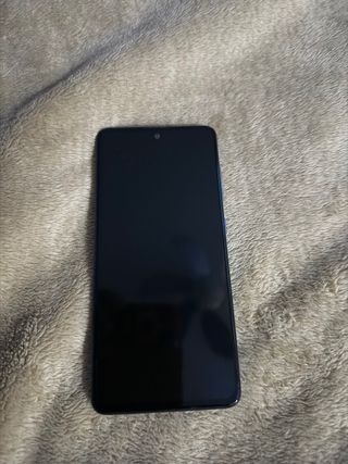 Samsung Móvil Azul con Efecto Arcoíris