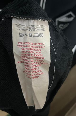 Sudadera Umbro FCK SIF