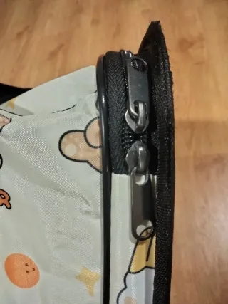 LOTE PARA GATO – ARENERO + TRANSPORTÍN + JUGUETE