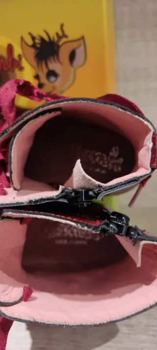 Botas Pascualas charol niña