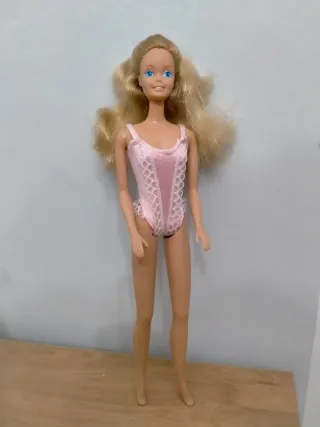Barbie Fun to Dress del 1988