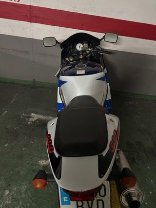 Suzuki GSXR