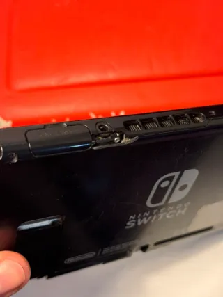 Nintendo Switch + Accessori + FIFA 22 + Caricatore