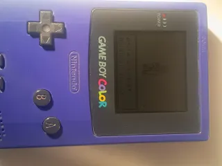 Game Boy Color + Pokémon Rosso