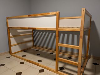 Cama IKEA Kura reversible