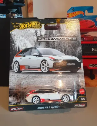 Hot Wheels Premium Audi RS 6 Avant