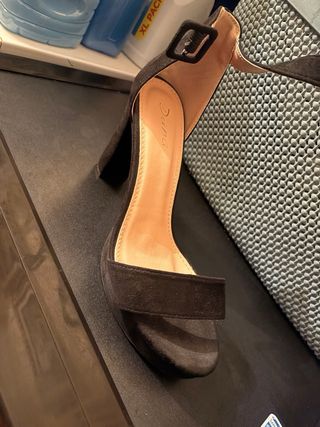 Zapatos de fiesta negros