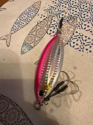 17 señuelos Jig Slow Jigging 60g y 80g