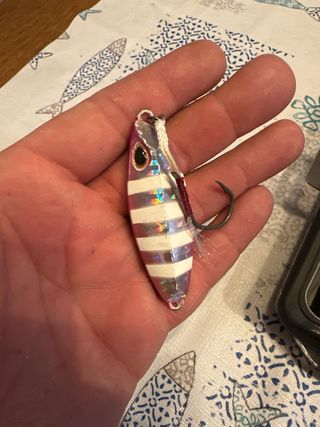 17 señuelos Jig Slow Jigging 60g y 80g