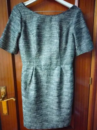 Vestido gris de fiesta