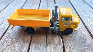 Altaya Mercedes L911 - 1:43