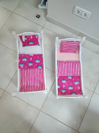 Litera y armario para muñecos bebés