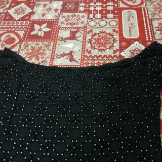 Vestido fiesta negro con brillos