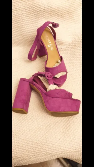 Zapatos de tacón varios