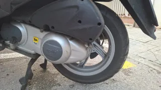 Aprilia Atlantic 125