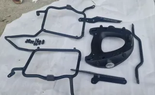 PORTAVALIGIE LATERALE E BAULETTO  GIVI MONOKEY