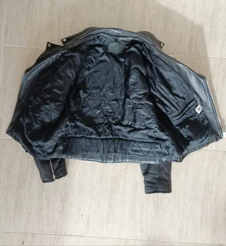 Chupa heavy Cuero auténtico. L. Medidas indicadas