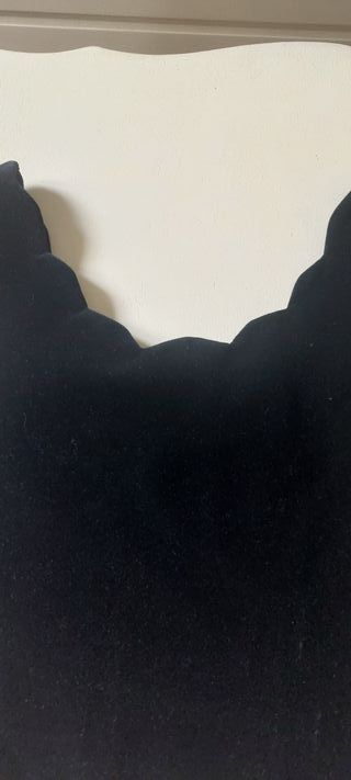 Top fiesta terciopelo negro