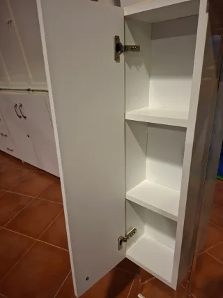 Espejo para baño con armario