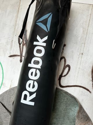 Saco de boxeo y MMA Reebok