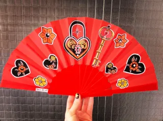 Abanico pintado a mano