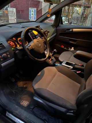 Opel Zafira 2010